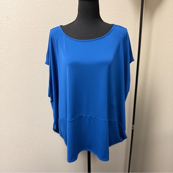 Aleani Tops - NWT Aleani Plus "Into the Blue" Classic Cobalt Women's Top. Size 2X